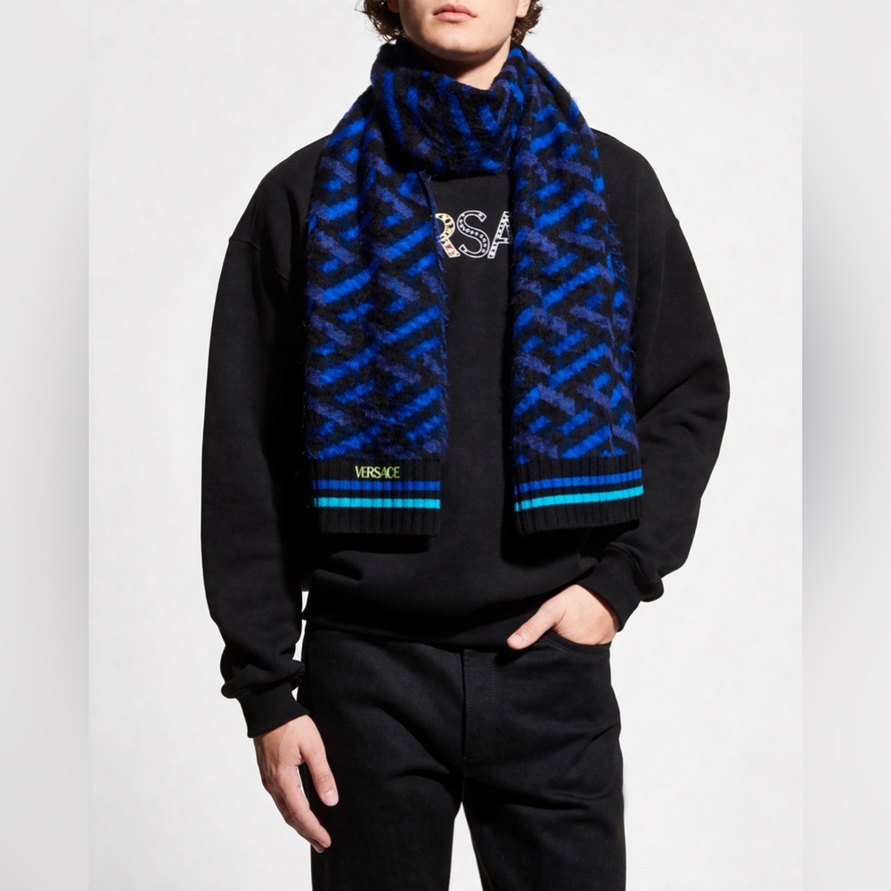 Authentic Versace Greta Wool Scarf Unisex